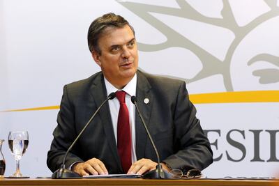 Ebrard, preocupado por retención de Ramos; pide le restituyan su equipo