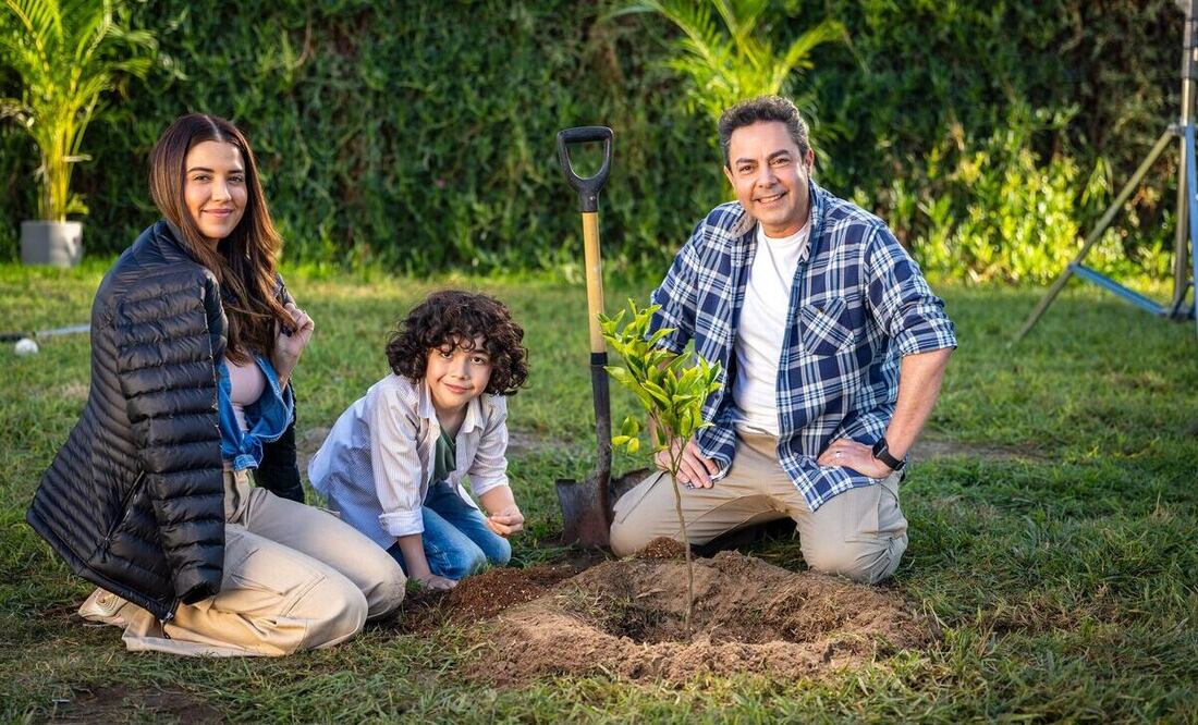 Lorena E. González encarna a Marilyn, una mujer resiliente marcada por su pasado, que transforma la vida de una familia