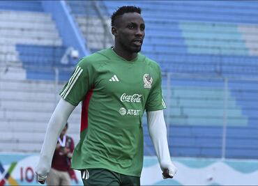 Julián Quiñones tardará en reaparecer algunos días más