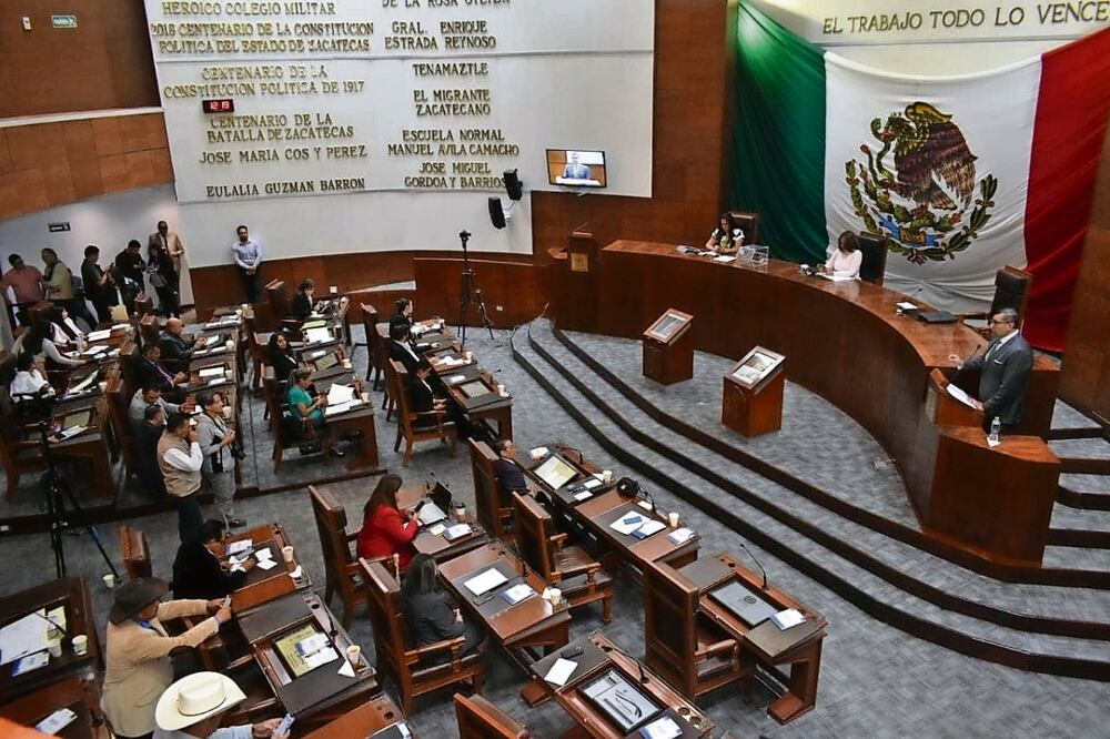 El fiscal de Zacatecas, Cristian Camacho, compareció ante el Congreso del estado para rendir cuentas sobre varios temas, como el caso de la búsqueda del exalcalde del municipio de Guadalupe, Julio “N”. Foto: Especial