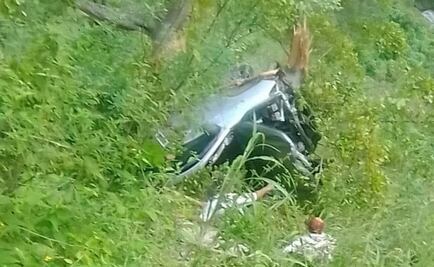 Cae camioneta de un precipicio en Guatemala; hay 17 muertos y 13 heridos 