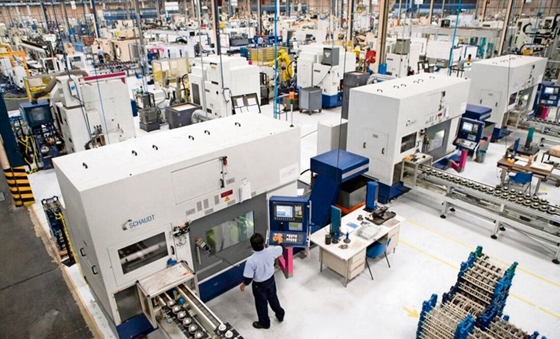 La confianza empresarial del sector manufacturero bajó 0.7 unidades en junio, hilando tres meses a la baja. Foto: Archivo