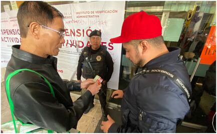 Comerciantes de la Plaza Izazaga 89 hacen fila para recuperar su mercancía