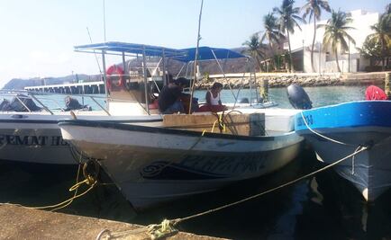 Localizan con vida a los tres pescadores extraviados en Huatulco