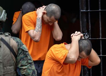 Detienen a 5 integrantes del crimen organizado en Nuevo León; aseguran arsenal y drogas