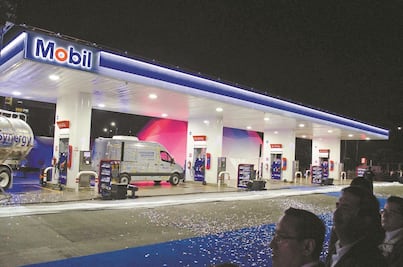 Petroleros en EU se quejan por trato con México