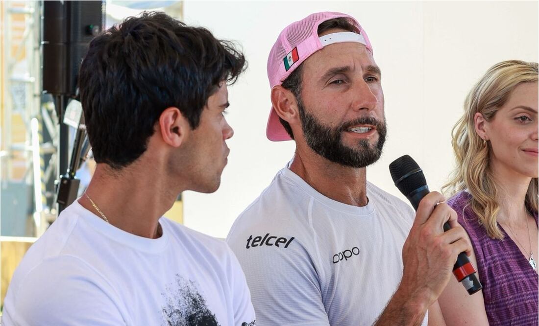 Rodrigo Pacheco y Santiago González durante una conferencia en Los Cabos. FOTO: CORTESÍA