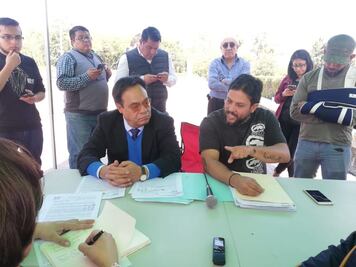 Dos maestros de FES Aragón inician ayuno en Rectoría; piden hablar con Graue 