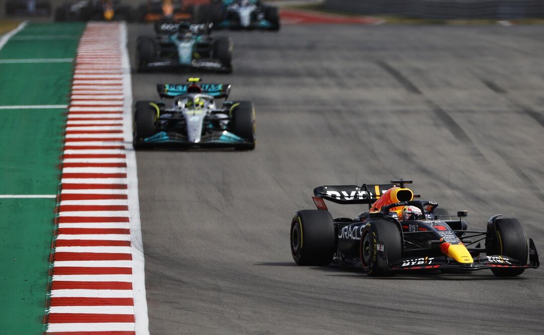 Max Verstappen liderando la carrera en el Circuito de las Américas / Foto: AFP
