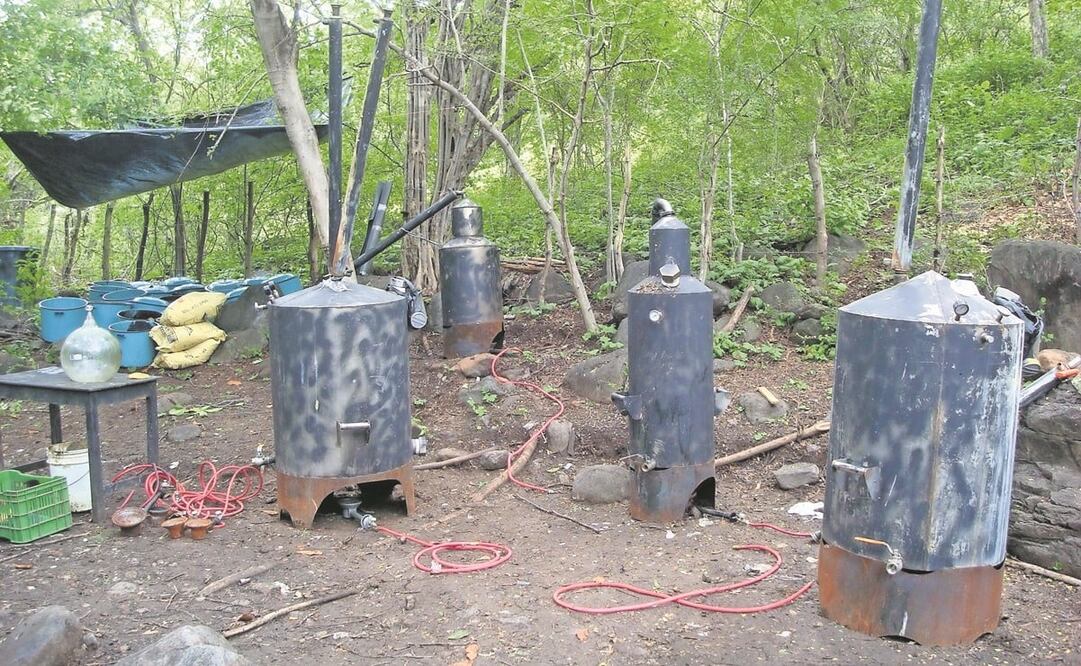 En los hallazgos de narcolaboratorios por lo general no hay detenidos, pues en muchos casos las autoridades están coludidas con delincuentes y alertan sobre los operativos, dicen especialistas. Foto: Archivo / EL UNIVERSAL