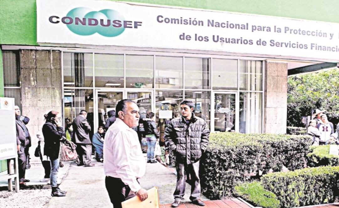 Condusef alerta por correo falso de Santander