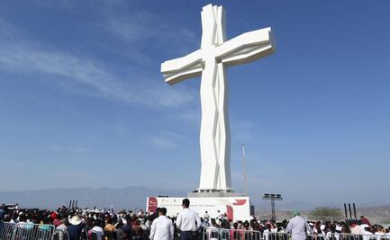 Entregan la Cruz Monumental más grande de México en Tamaulipas; buscan promover turismo