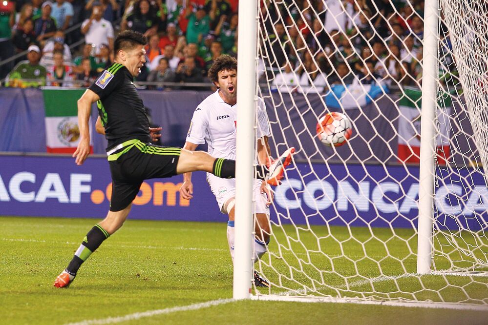 El ‘Cepillo’ marcó tres goles en el encuentro ante Cuba y afirma que las anotaciones son producto del trabajo de todos los integrantes del equipo (GONZALO GONZALEZ. JAM MEDIA)