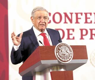 AMLO dice que disponen de 20 mmdp para compra