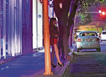 Senadores del PT buscan regularizar el trabajo sexual