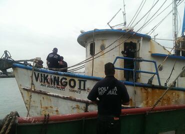 Aseguran barco con 12 mil litros de hidrocarburo