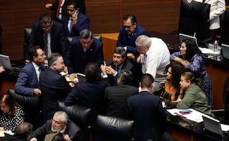 Chocan en Senado por CIAgate; PAN celebra que Maru no acudió a Comisión