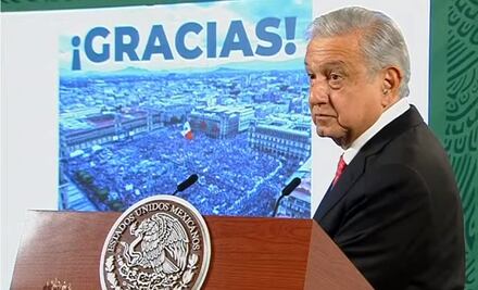 Agradece AMLO “de todo corazón” a quienes acudieron a su informe en el Zócalo