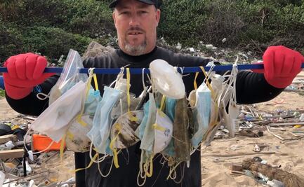 Por coronavirus, miles de cubrebocas acaban como desechos marinos en Hong Kong