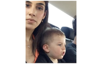 Enternece canto del bebé de Sandra Echeverría