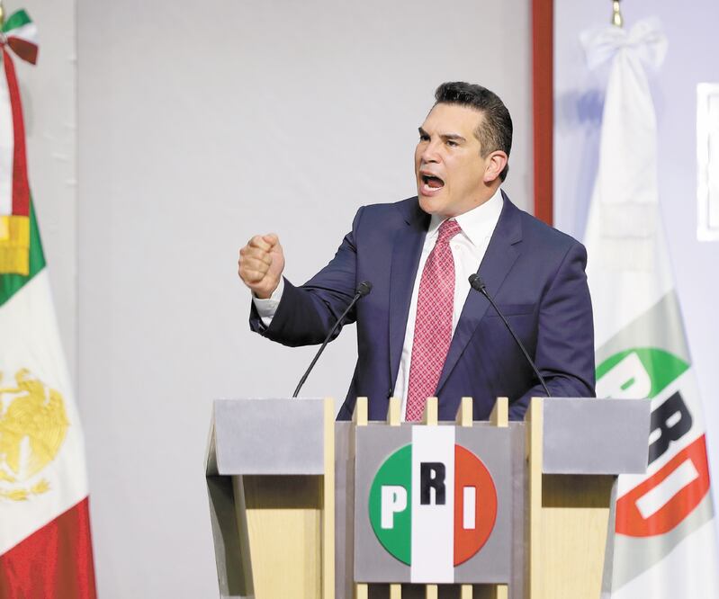 El dirigente nacional del PRI, Alejandro Moreno, presidió la 49 sesión extraordinaria del Consejo Político Nacional del PRI, donde reclamó la falta de recursos para el campo. Foto/VALENTE ROSAS. EL UNIVERSAL