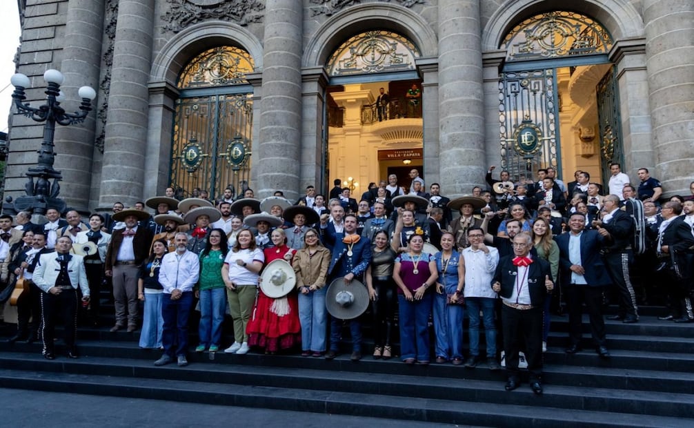 Congreso CDMX blinda a los mariachis y tradiciones; aprueban proteger patrimonio cultural reconocido por la Unesco. Foto: Hugo Salvador