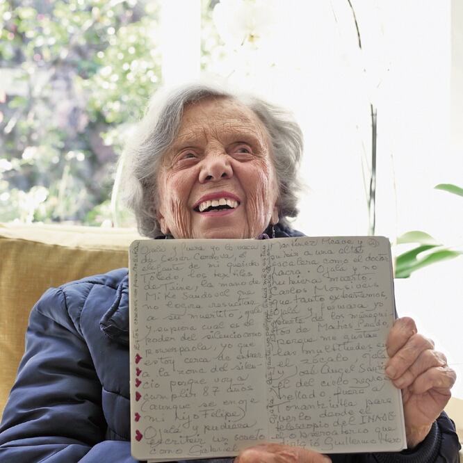 Elena Poniatowska hizo una intervención de dos páginas. CORTESÍA: The Epic Moleskine 2