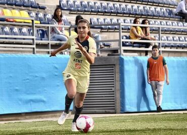 Alondra González, una de las consentidas de la afición americanista