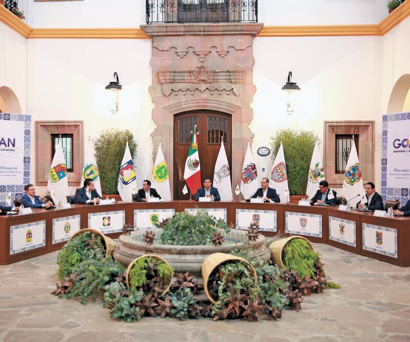 Los mandatarios del PAN aseveraron que no hay apoyo para la salud ni para la reactivación económica de parte del gobierno federal, por lo que, señalaron, los grandes esfuerzos se hacen desde los estados. TOMADA DE TWITTER