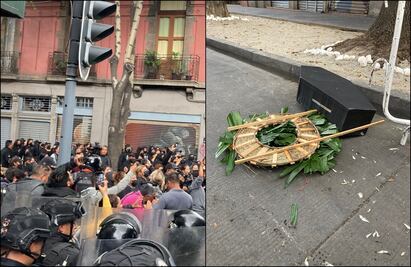 Policías frenan protesta de feministas afuera del Congreso CDMX
