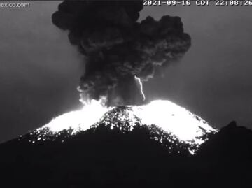 Volcán Popocatépetl registra explosión moderada