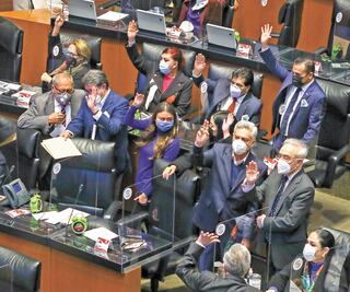 Repunte del Covid pone en vilo sesiones del Congreso