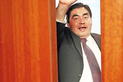 Quita PRD a Barbosa coordinación en el Senado