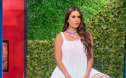 Galilea Montijo eleva un look básico con sexy bralette de cristales