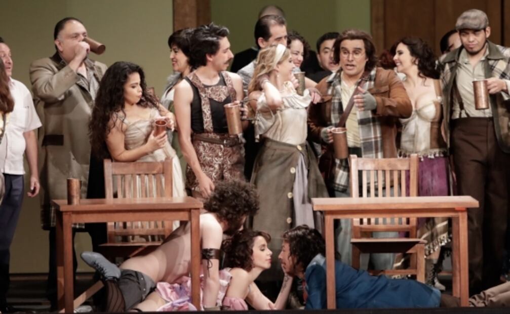 "Es frustrante no poder hacer lo que amas en tu propio país": tenor Jesús León