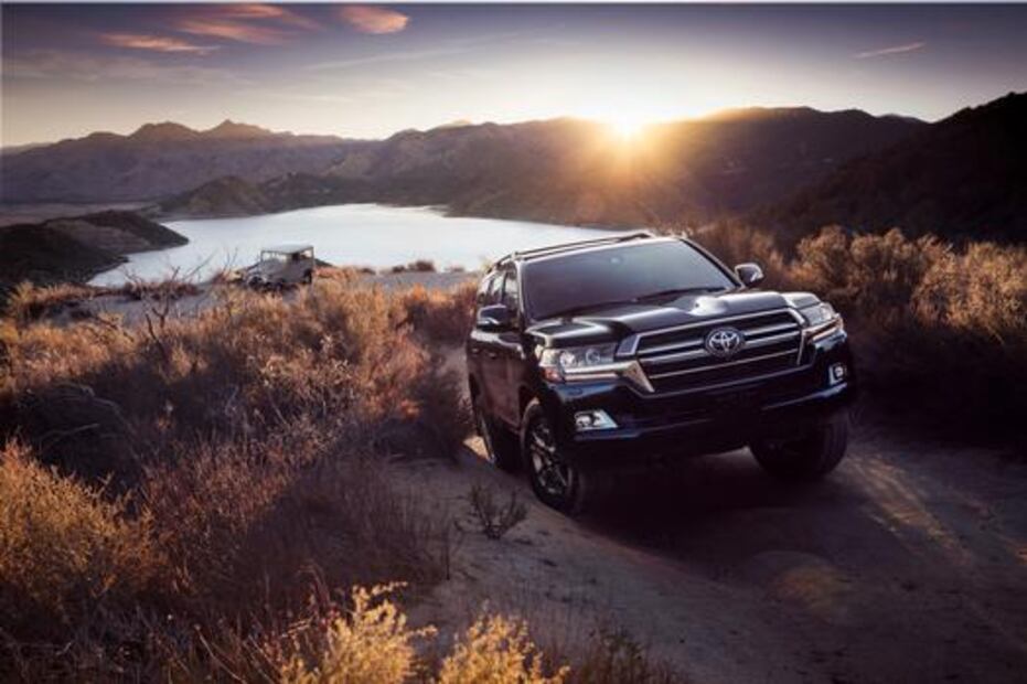Toyota Land Cruiser estrenaría nueva generación en 2021