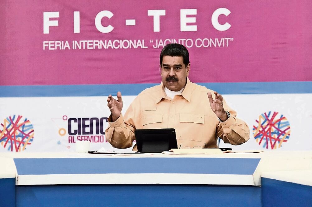 Celebra diálogo. Nicolás Maduro se dijo satisfecho con retomar el diálogo con la oposición, pero criticó algunos temas. (REUTERS)
