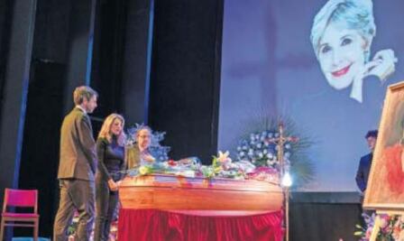  Dan último adiós a Concha Velasco