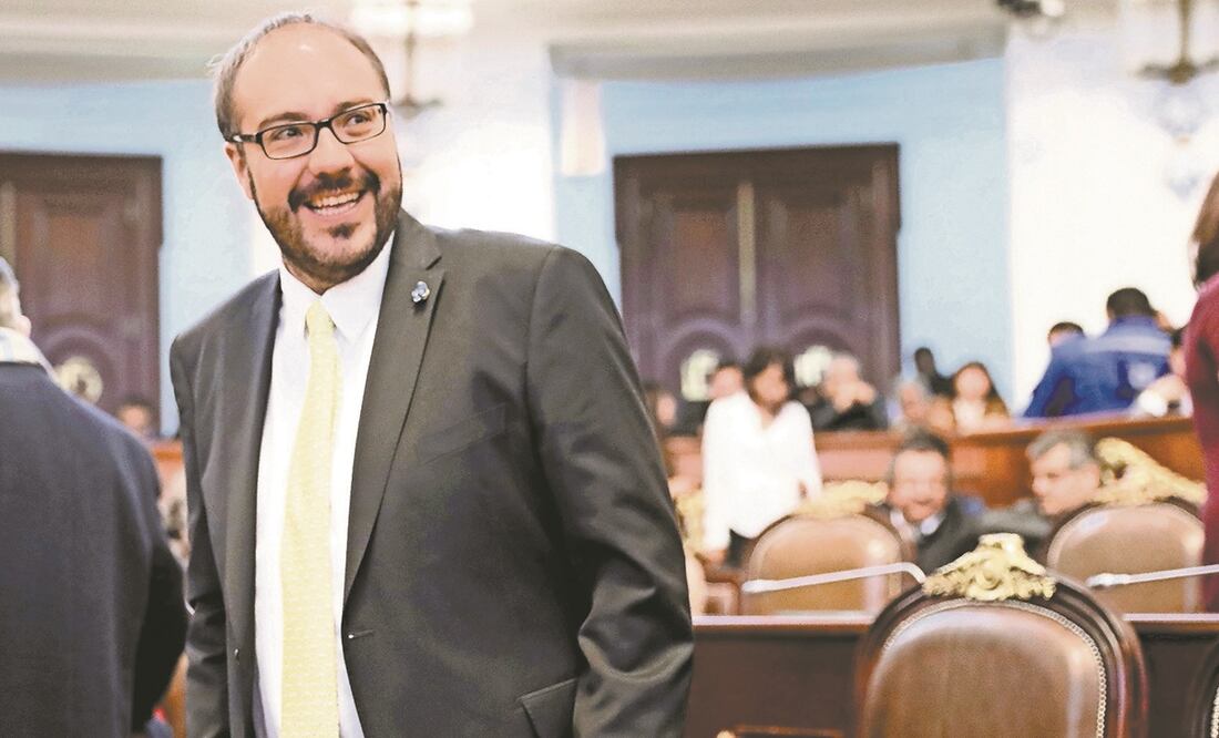 El legislador del Partido del Trabajo Mauricio Toledo es investigado por la Fiscalía General de Justicia capitalina por un presunto enriquecimiento ilícito. Foto: ARCHIVO EL UNIVERSAL