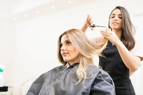 Cuáles son los mejores días de abril 2026 para cortarse el cabello