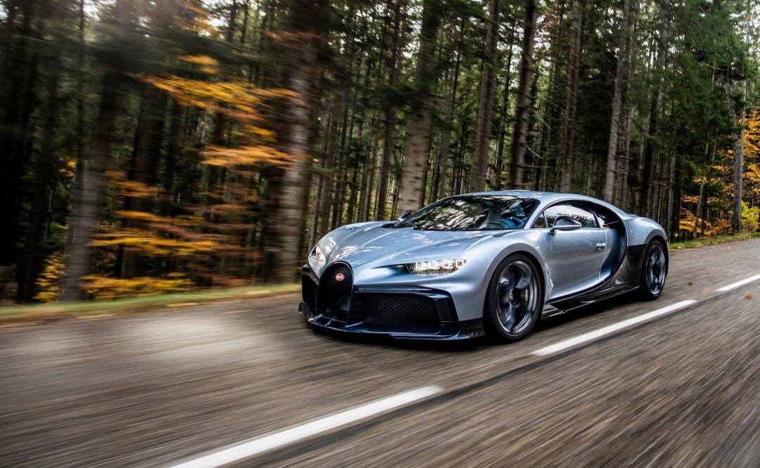 ¿Cuál es el consumo de gasolina de un Bugatti Chiron?