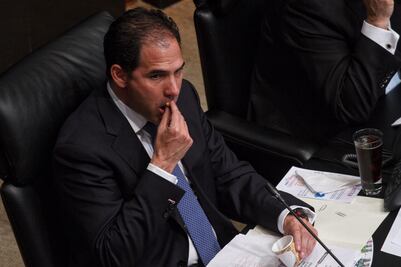 Pablo Escudero llama a López Obrador a estudiar reformas 