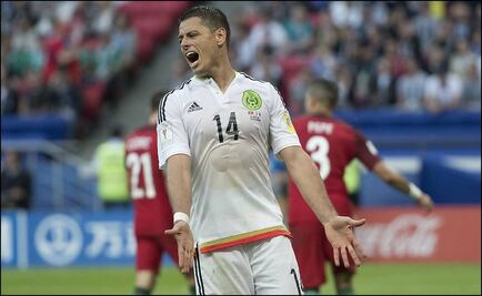 'Chicharito' Hernández se enoja en Twitter