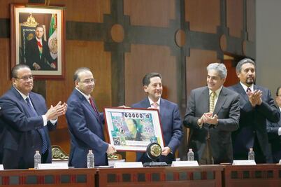 Homenajean Segob y Lotenal a Jorge Carpizo