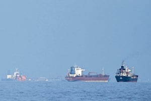 Crudo nacional baja a 84.25 dólares y es el menor precio en 5 semanas