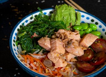 Prepara una rica ensalada de atún en 5 pasos