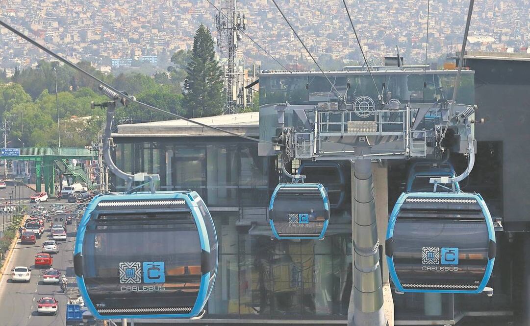 Habrá servicio provisional de autobuses de RTP que harán parada en todas las estaciones del Cablebús Línea 1. Foto: Archivo/EL UNIVERSAL 