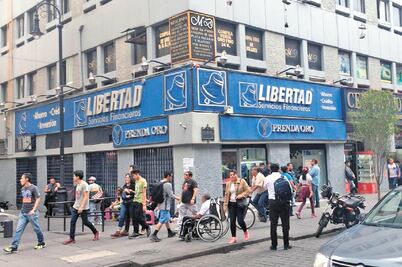Clientes de la Caja Libertad, preocupados por sus ahorros