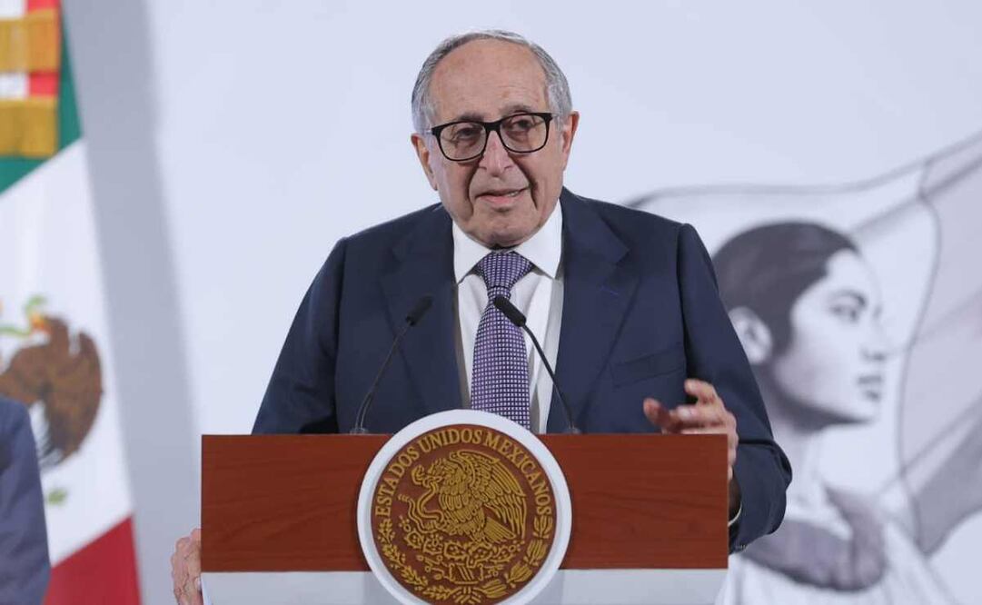 David Kershenobich, secretario de Salud, durante la mañanera de este 2 de septiembre del 2025. Foto: Gabriel Pano / EL UNIVERSAL.