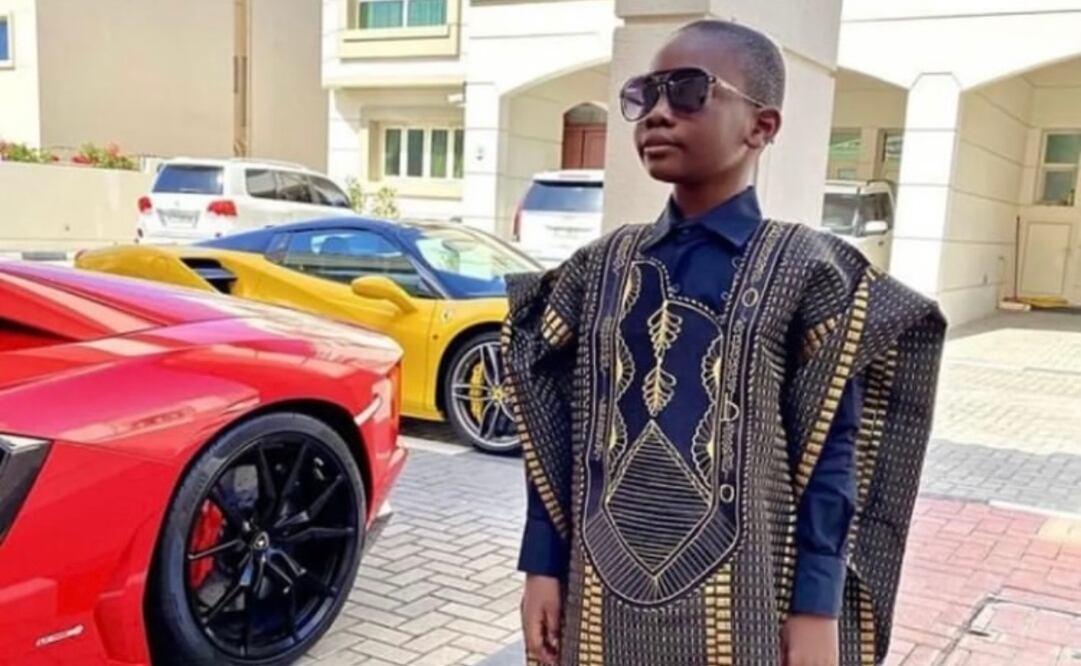 Con tan solo 10 años de edad, Mompha Junior ya posee una colección de autos de lujo y es influencer en Instagram. Foto: Instagram (mompha.junior)